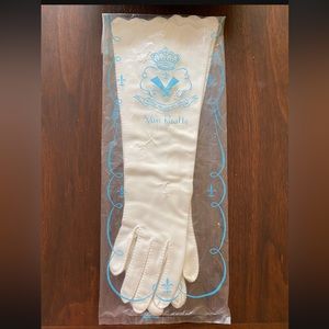 Vintage Van Raalte white opera gloves